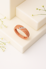 Load image into Gallery viewer, Chevron Blaze Trio Diamond Ring
