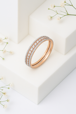 Load image into Gallery viewer, Sanskriti Diamond-Embellished Gold Bracelet