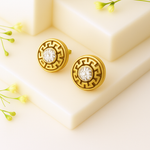 Load image into Gallery viewer, Regal Maze Stud Earrings
